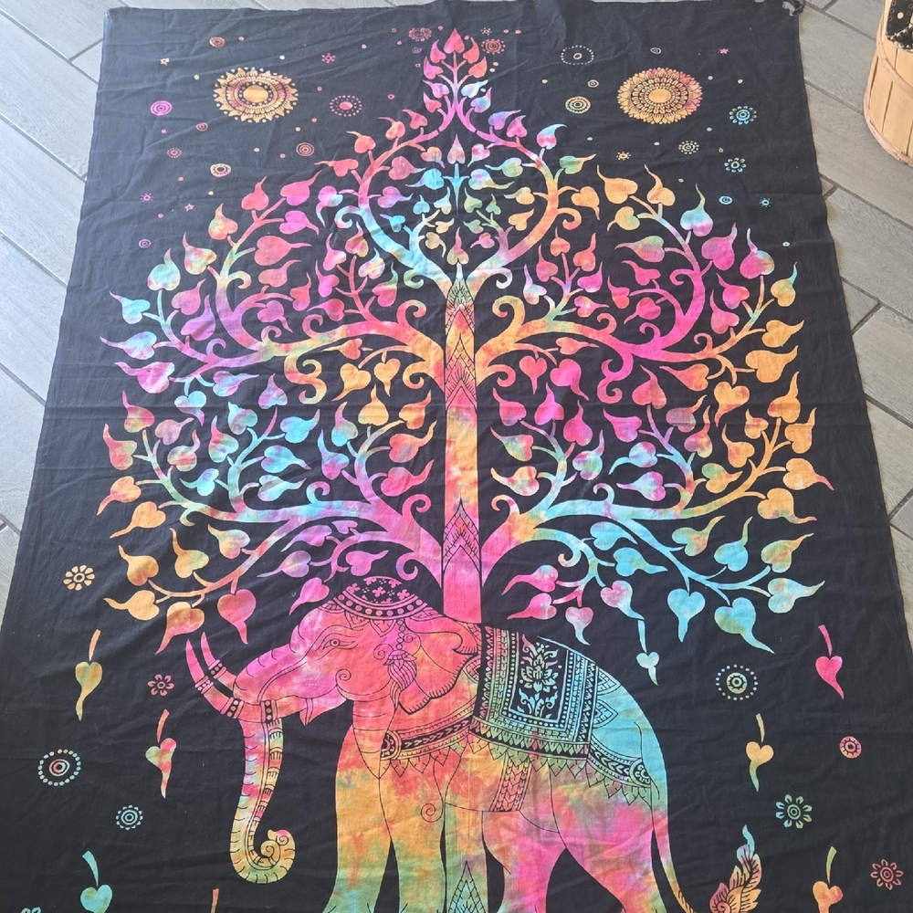 🌈 Colorful Elephant and Tree‎ Tapestry – Made in India